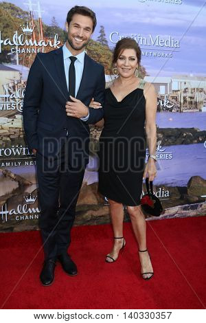 LOS ANGELES - JUL 27:  Jack Turner, Marina Sirtis at the Hallmark Summer 2016 TCA Press Tour Event at the Private Estate on July 27, 2016 in Beverly Hills, CA