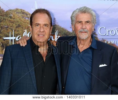 LOS ANGELES - JUL 27:  Scott Hart, James Brolin at the Hallmark Summer 2016 TCA Press Tour Event at the Private Estate on July 27, 2016 in Beverly Hills, CA