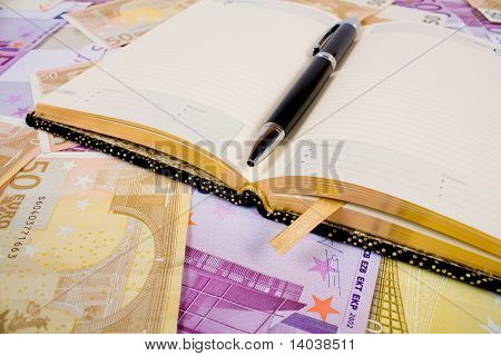Peníze (euro)
