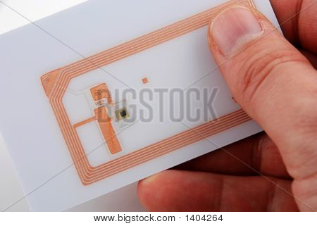 RFID tagy