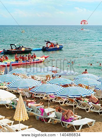 Crowded Sea Beach