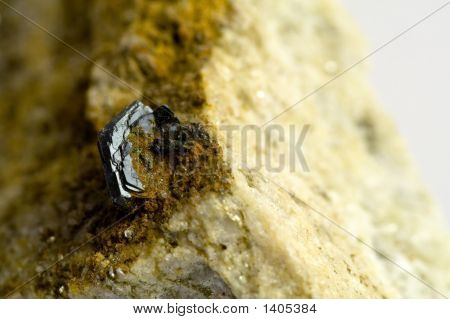 Mineral de biotita