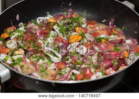 The healthy diet seafood and vegetables. the heallthy diet