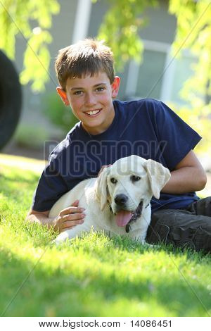 Ragazzo con cane