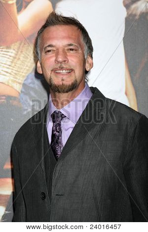 LOS ANGELES - OCT 3: Kenny Loggins Ankunft bei der Premiere von 