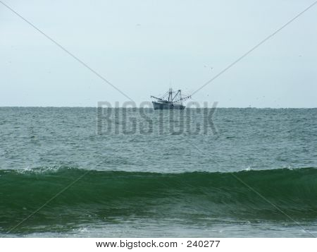 Fiskeri skib bølge
