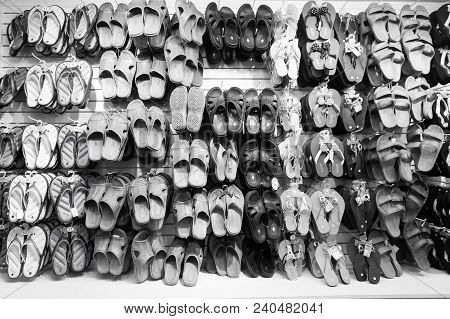Key West, Usa-december 26. 2015 : Rubber Sandals On Shop Display , Shopping . Assortment Of Male And