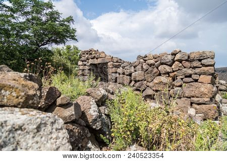 Ruins Of Ancient Jewish Settlement Umm El Kanatir - Mother Arches On The Golan Heights