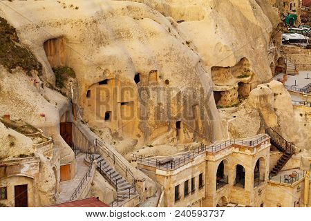 Houses And Hotels Located In Rocky Caves In Goreme City, Capadokkia
