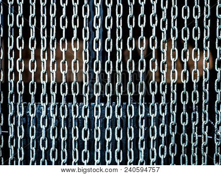 The Pattern Of Chains Silver Hanging Next To Each Other