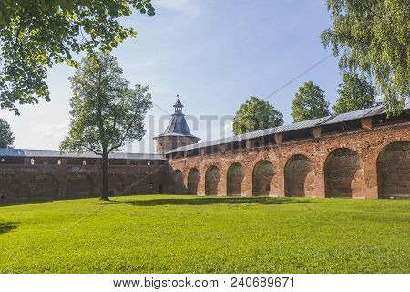 Territory Zaraysk Kremlin. The Fortress Wall And The Tower. Moscow Region, Russia.