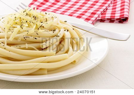 Köstliche italienische Bucatini