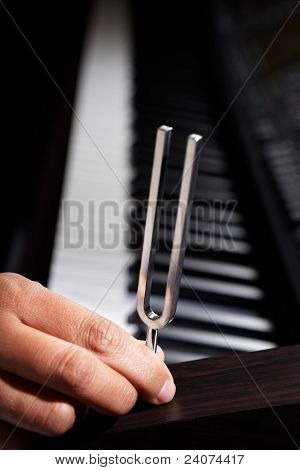 Piano e diapasão