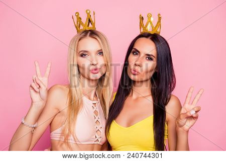 Beautiful, Charming, Pretty, Stylish, Sweet Girls With Gold Crowns Om Heads And Pout Lips Embracing,