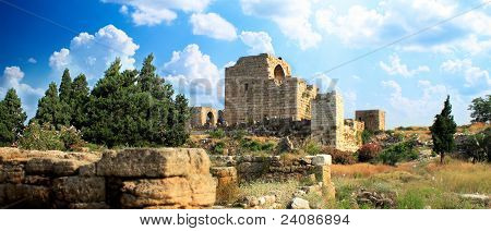 Haçlı Kalesi byblos-Lübnan
