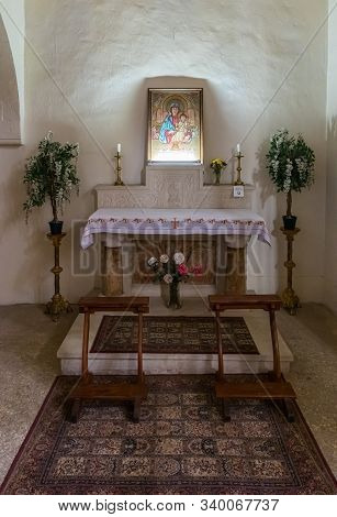 Jerusalem, Israel, December 07, 2019 : The Altar In Interior Of The Our Lady Of The Ark Of The Coven