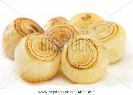 Paistettua sipulia