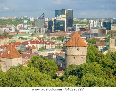 Tallinn, Estonia- August 20, 2019: Top View For Viru Street And Sokos Hotel And Old Thomas Tower. Ta