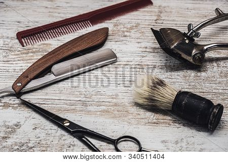 Vintage Barber Tools Dangerous Razor Hairdressing Scissors Old Manual Clipper Comb Shaving Brush