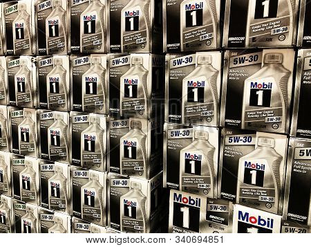 Baxter, Mn - 8 Dec 2019: Store Display Of 5w-30 Motor Oil. Mobil 1 Is A Brand Of Synthetic Motor Oil
