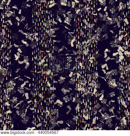 Exotic Multicoloured Boho Stripe Line Print. Seamless Autumnal Dark Ground Detailed Repeat Pattern. 