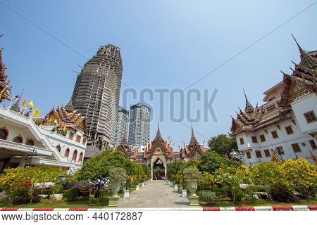 Wat Yannawa Is An Old Temple With Beautiful Architecture And An Important Tourist Attraction Of Bang
