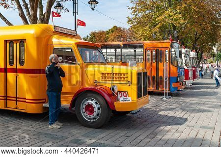 Exhibition Of Retro Buses In The Square In Front Of Hagia Sophia Ayasofya In Istanbul. Landmarks Of 