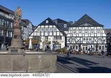 Brilon, Germany - November 12 2021: Marketplace Downtown Medieval German City Brilon With Fountain A