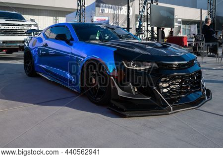 Chevrolet Camaro Zl1  Showcased At The Sema Show.