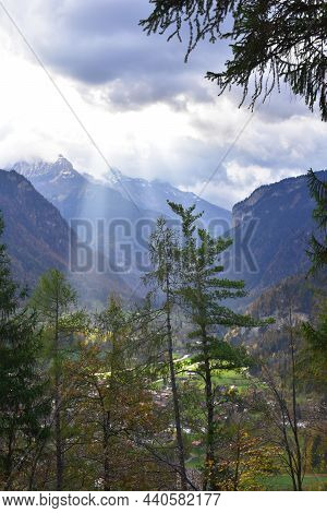 Beautiful Mountains, Green Valley.bright Breathtaking,thrilling View In Europe,swiss Countryside, Su