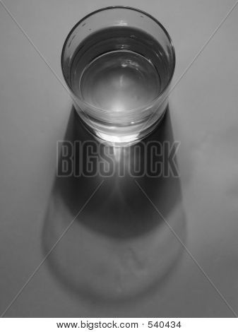 Skygge fra glas