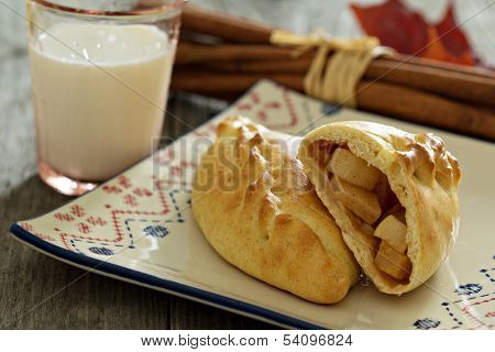 Yeast pastry with apples (pirogi traditional russian cuisine)