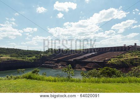 Itaipu Dam hydroelectric power station Paraguay Brazil