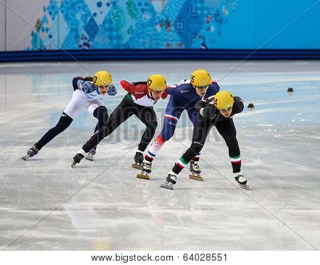 Ladies' 1000 M Heats Short Track Heats