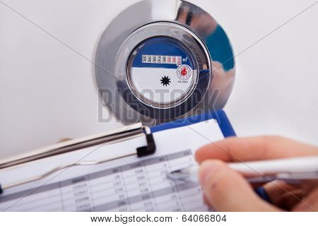 Hand Writing Water Consumption Level