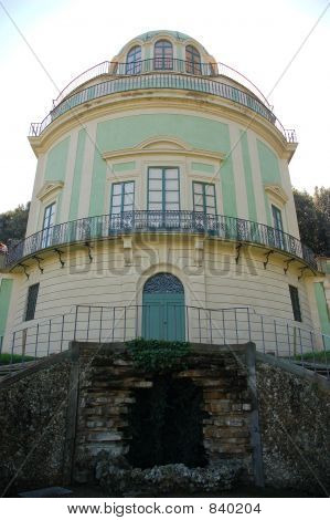 피티, 이탈리아 플로렌스에서