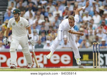 MANCHESTER, ENGLAND - August 01 2013: Shane Watson and Stuart Broad during day one of  the Investec Ashes 3rd test match at Old Trafford Cricket Ground, on August 01, 2013 in London, England.