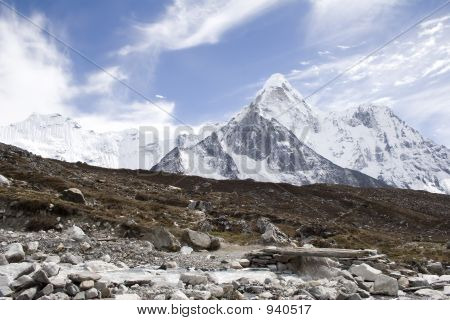 Ama Dablam