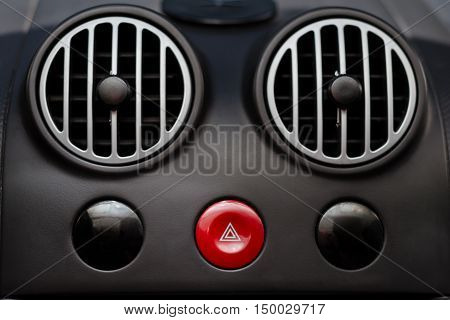 car air conditioner grid panel on console