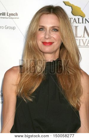 LOS ANGELES - SEP 30:  Anne Dudek at the catalina Film Festival - Friday at the Casino on September 30, 2016 in Avalon, catalina Island, CA