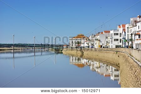 Alcacer Sal, typisches Dorf in Portugal.
