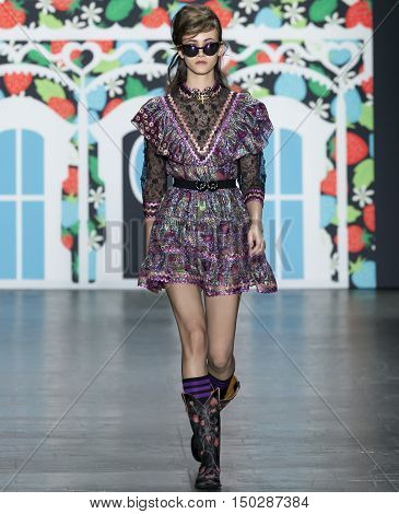 Anna Sui - Spring 2017 Collection