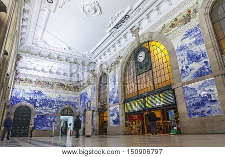 Sao Bento Railway Station In Porto, Portugal