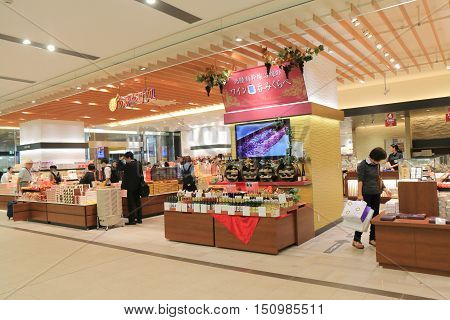 KANAZAWA JAPAN - OCTOBER 7, 2016: Unidentified people shop souvenirs at Hyakubangai shopping mall Kanazawa train station.