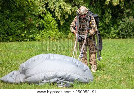 Feldkirchen / Germany - June 9, 2018: Paratrooper From Bundeswehr, German Army Lands On An Open Day 