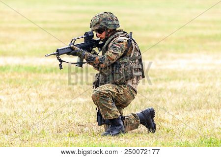 Feldkirchen / Germany - June 9, 2018: German Soldier On An Exercise At Open Day On Day Of The Bundes