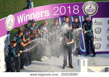 LEEDS, ENGLAND - JULY 17: England with the trophy after winning the 3rd Royal London One day International match and series between England and India at Headingley Cricket Ground on July 17, 2018