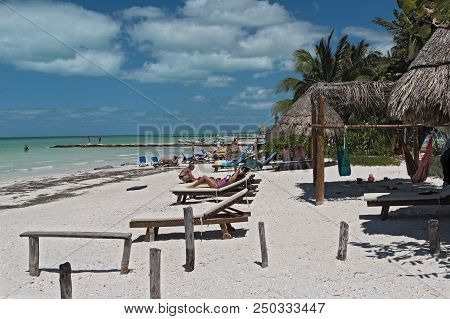 Holbox, Mexico-march 24, 2018: Tropical Beach Of Holbox Island, Quintana Roo, Mexico