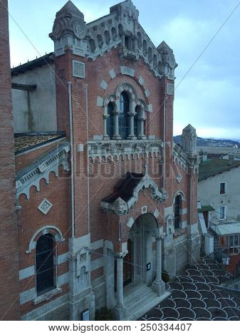 Beautiful View In The Medieval Village Of Pescocostanzo