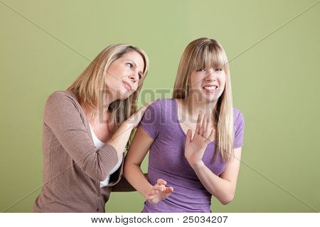 แม่และวัยรุ่นรำคาญ